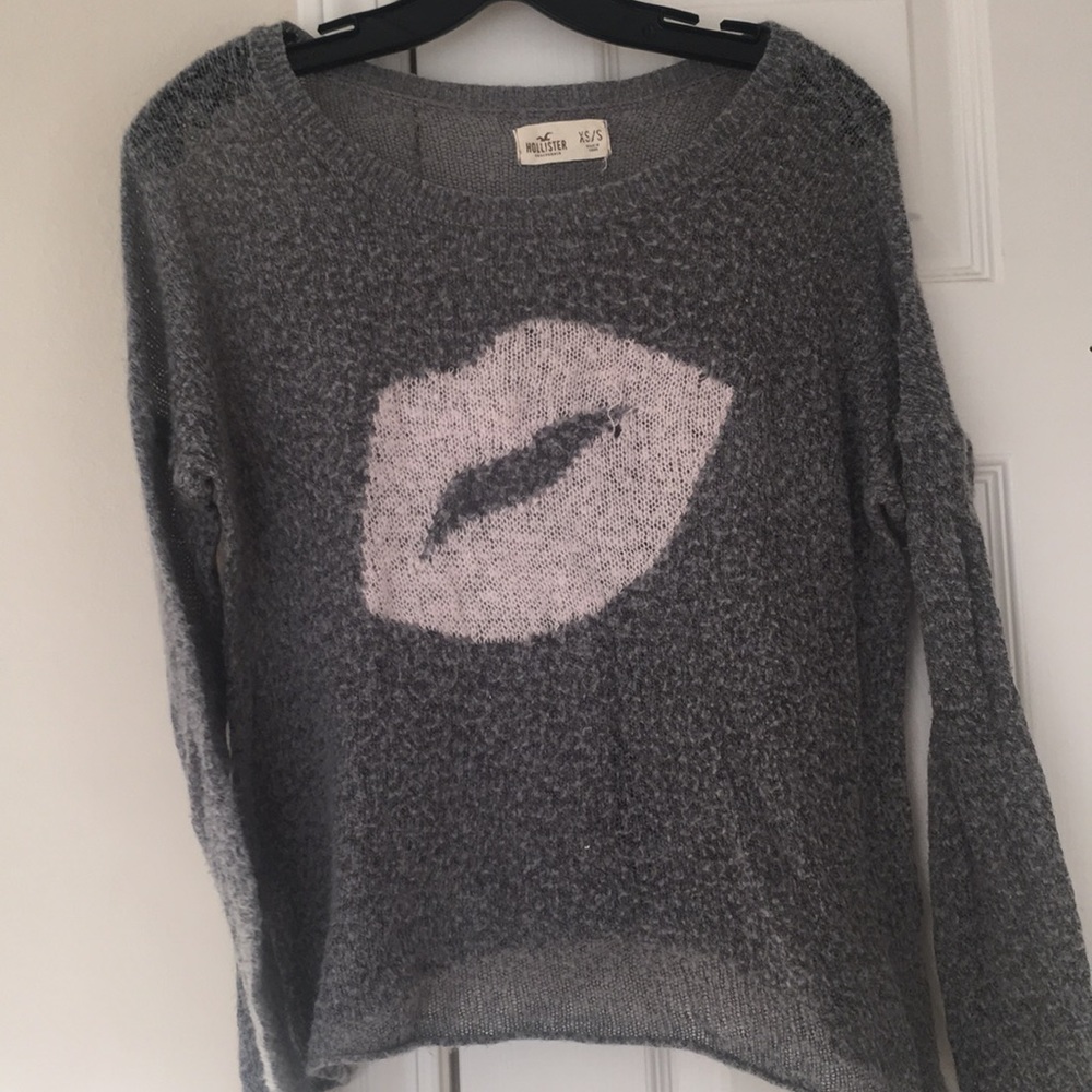 Hollister knit top